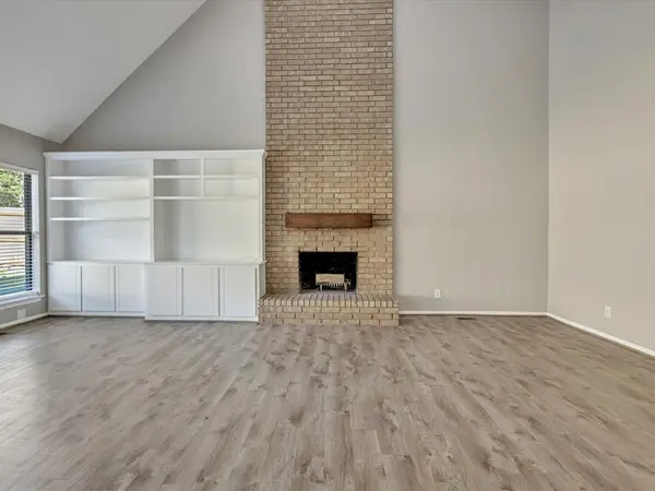 1129 Robin Hood LN, Norman, OK 73072