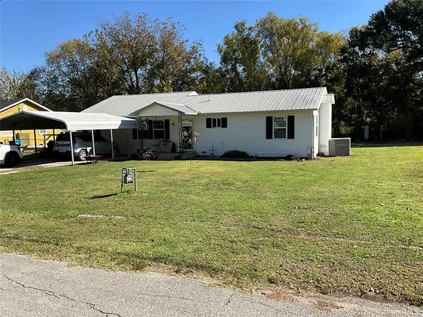 4 N Orray ST,  Coalgate,  OK 74538