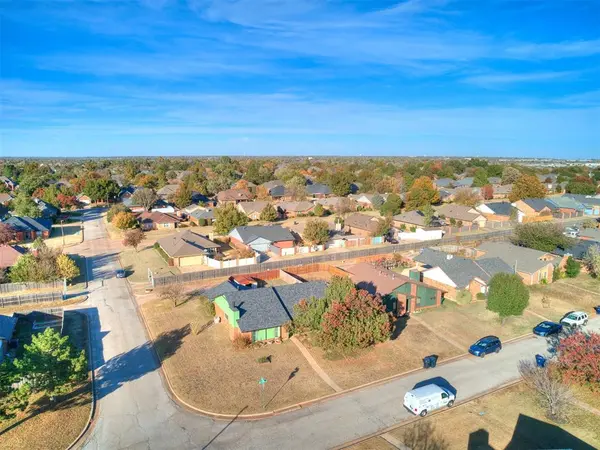633 NW 141st ST, Edmond, OK 73013