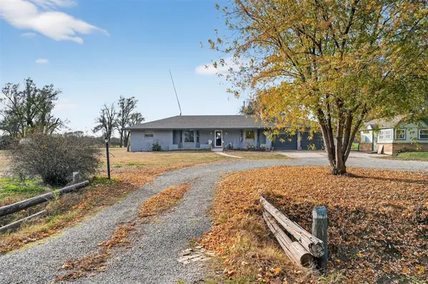 1815 N Main ST, Blackwell, OK 74631