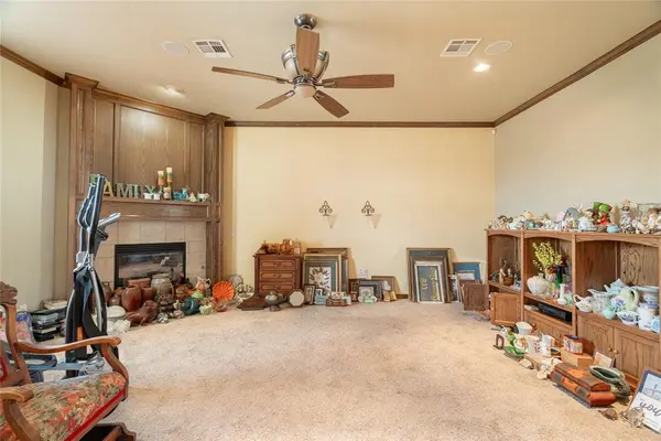 4105 Evening Star CT, Yukon, OK 73099