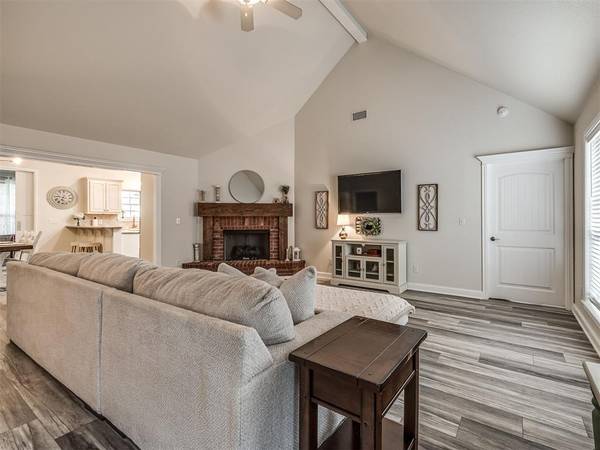 3206 Club ST, Claremore, OK 74019
