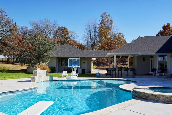 6421 NE 109th ST, Edmond, OK 73013