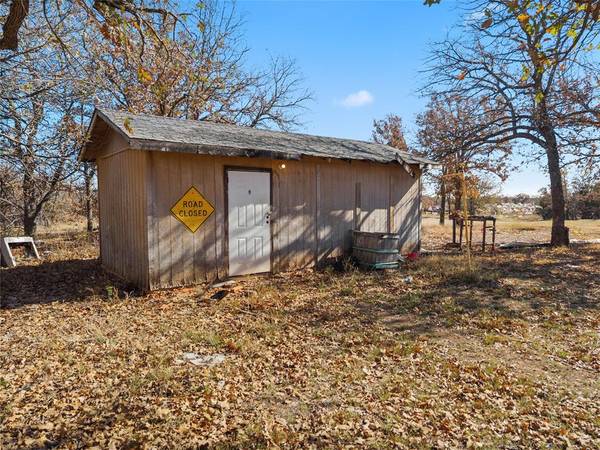 24182 State Highway 76 HWY, Ratliff City, OK 73481