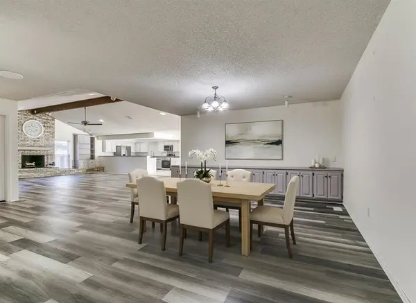 3104 N Pinecrest DR, Bethany, OK 73008
