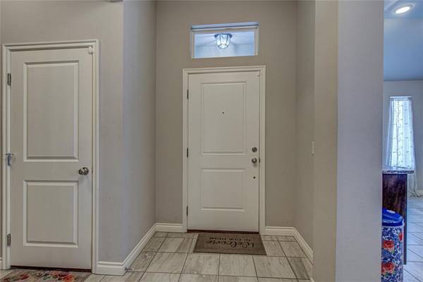 900 Old Frisco RD, Norman, OK 73069