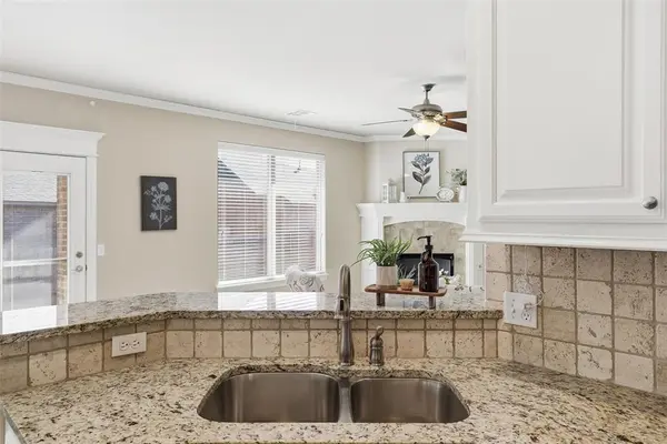 11216 Arbor Lake DR, Oklahoma City, OK 73170