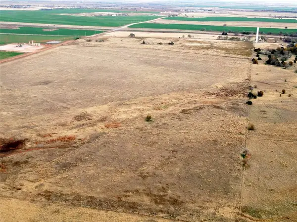 W Sumner RD #3, Bison, OK 73720