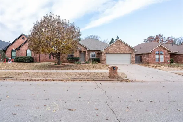 15613 Summit Parke DR, Edmond, OK 73013