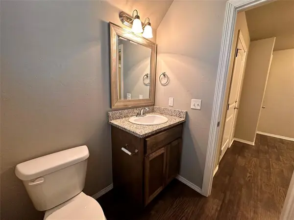 2100 Buena Vida LN, Edmond, OK 73013