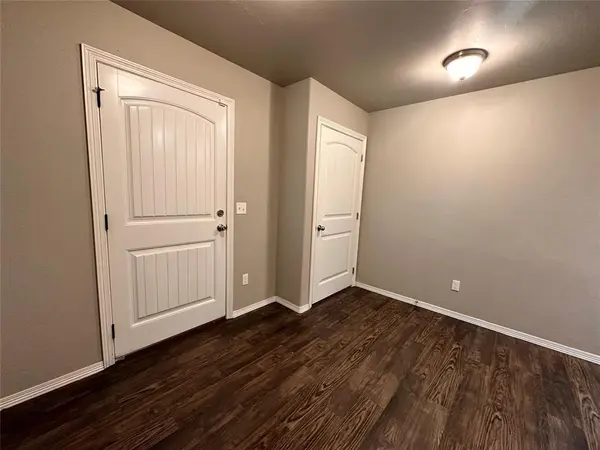 2100 Buena Vida LN, Edmond, OK 73013