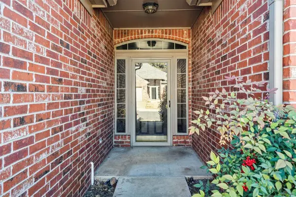 2220 NW 44th CT, Oklahoma City, OK 73112