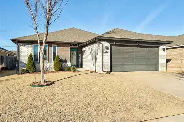 465 Compass DR, Yukon, OK 73099