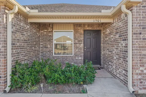1501 Peridot LN, Noble, OK 73068