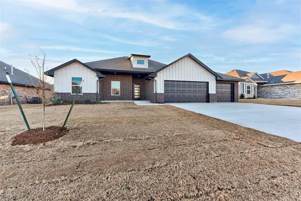 2004 W Flintlock WAY, Mustang, OK 73064