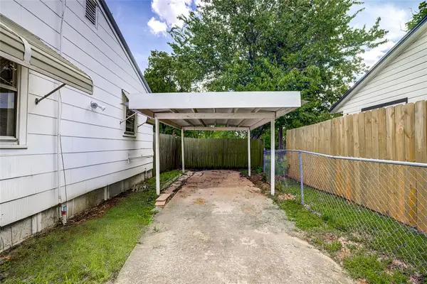 714 E Oliver ST, Norman, OK 73071