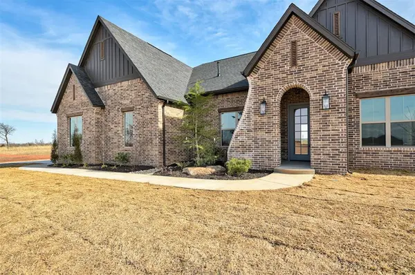 7924 NE Eagle DR, Piedmont, OK 73078