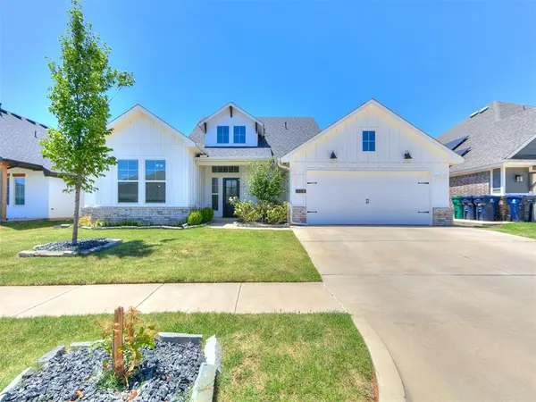 3313 Gunnison River DR, Yukon, OK 73099