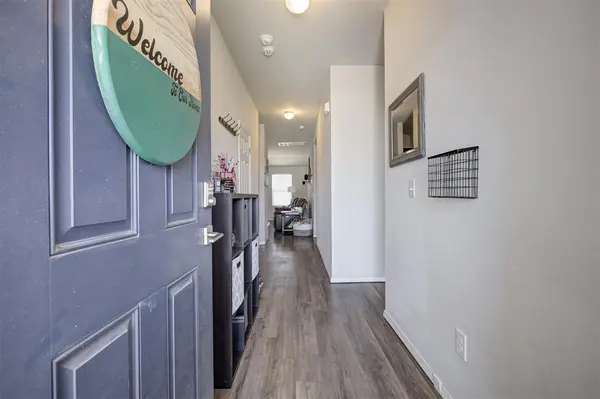 503 Fox Burrow LN, Newcastle, OK 73065