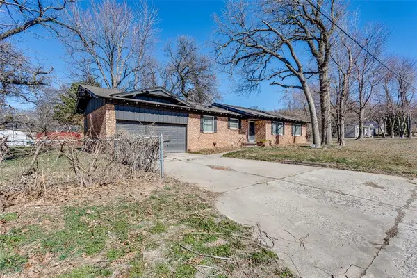 8201 NW 18th ST, Oklahoma City, OK 73127