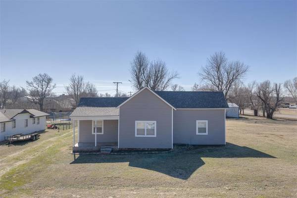 109 E Cummings AVE,  Mulhall,  OK 73063