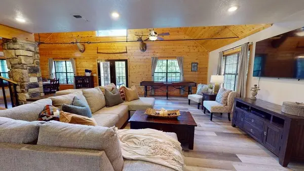 6399 Battiest Pickens RD, Battiest, OK 74728
