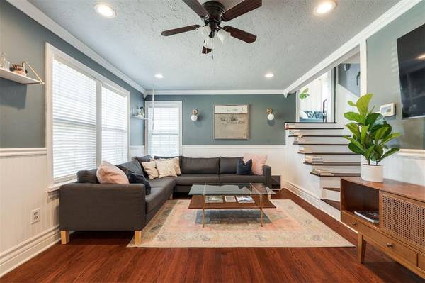 828 NW 49th ST, Oklahoma City, OK 73118