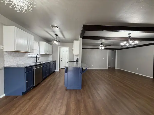 1809 N Purdue PL, Oklahoma City, OK 73127