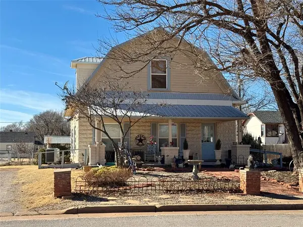 308 S Cearlock AVE,  Cheyenne,  OK 73628