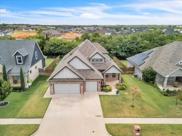 10713 Wild Horse Creek DR, Yukon, OK 73099