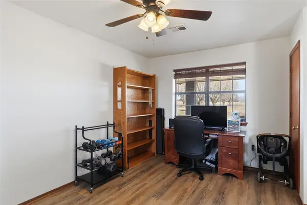 6750 96th ST, Noble, OK 73068