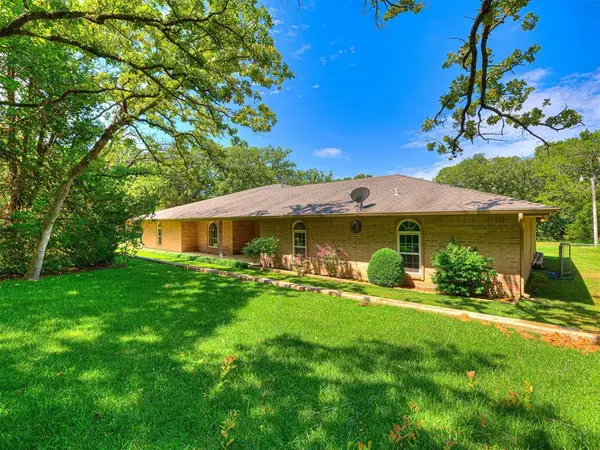 3616 Flora DR, Norman, OK 73026