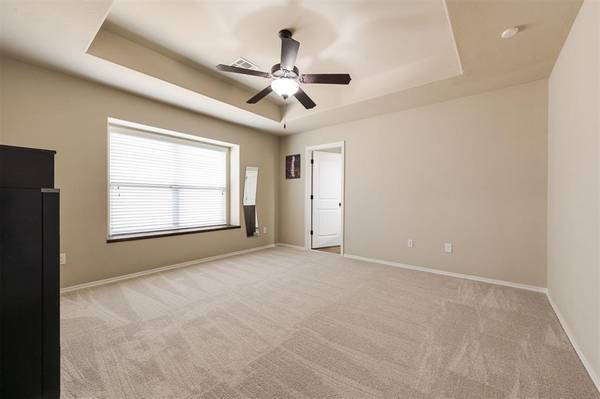 18212 Scarborough DR, Edmond, OK 73012
