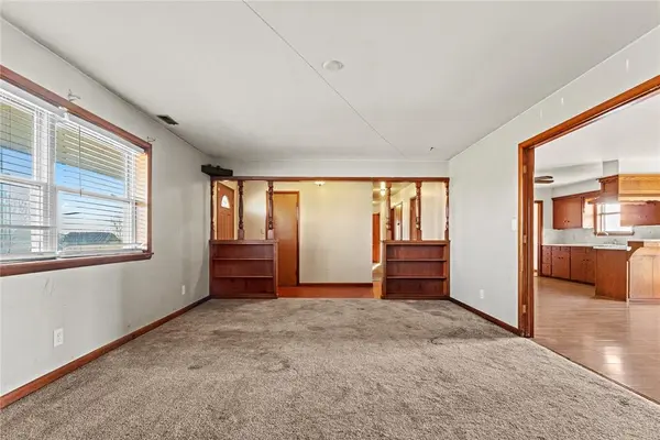 818 W 4th ST, Custer City, OK 73639