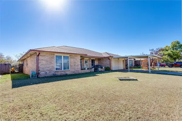 32 Danfield DR, Oklahoma City, OK 73149