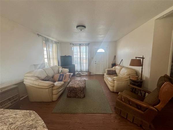 3045 Redtail DR, Kingston, OK 73439