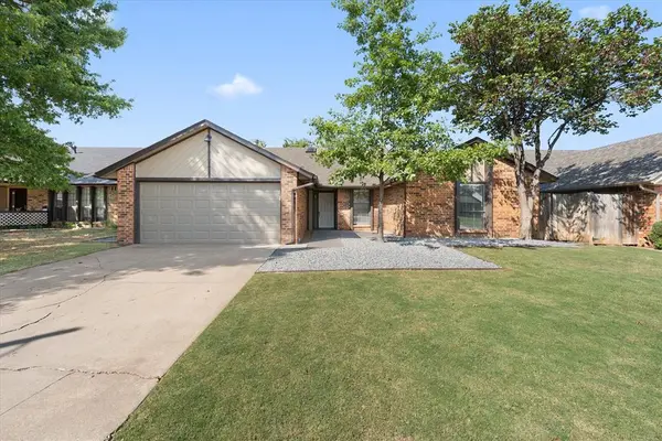 8317 NW 113th ST, Oklahoma City, OK 73162