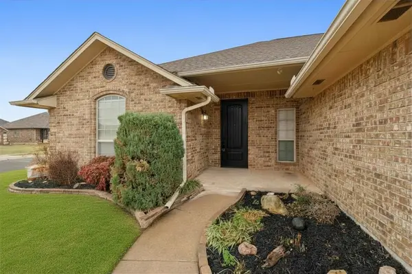 2348 Chadwick DR, Norman, OK 73071