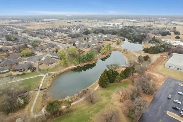 2348 Chadwick DR, Norman, OK 73071