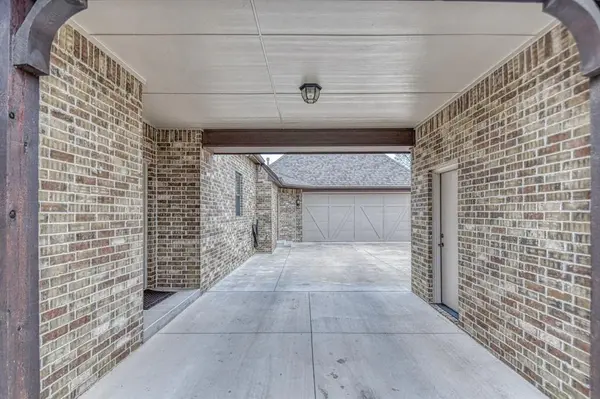 4504 Canonbury CIR, Norman, OK 73072