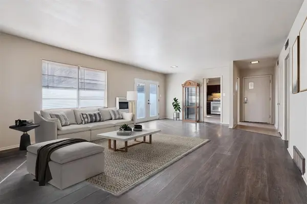 400 Cherokee TRL, Burns Flat, OK 73647