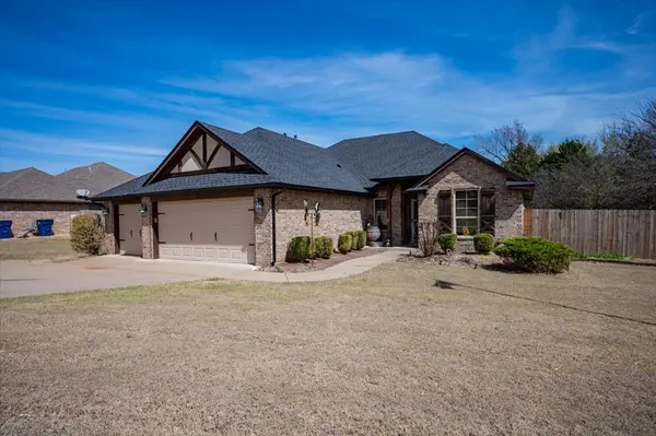 12454 Hidden Run RD, Guthrie, OK 73044