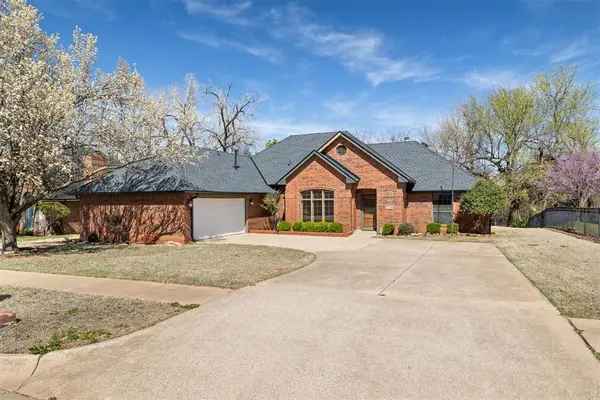 739 Kingsgate RD, Yukon, OK 73099