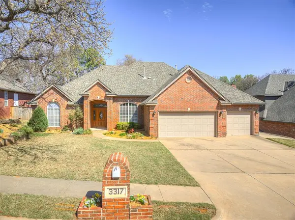 3317 Painted Desert DR, Edmond, OK 73034