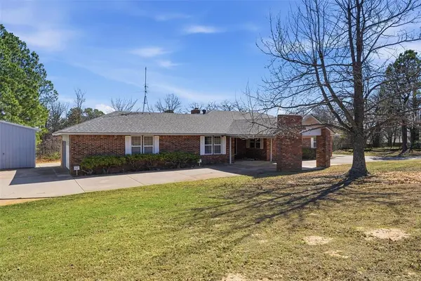 10708 Creekvale DR, Midwest City, OK 73165