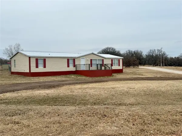 22729 Holden DR, Blanchard, OK 73010