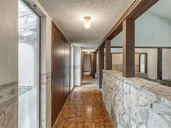 1025 Westchester DR, Oklahoma City, OK 73114