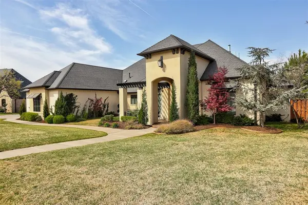 4601 Deer Run RD, Edmond, OK 73034