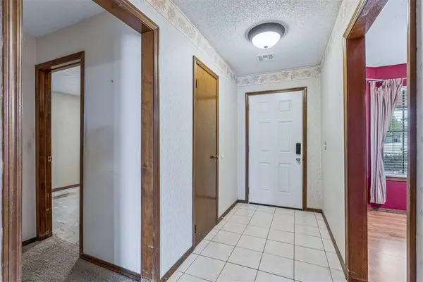 1320 Kelly Park RD, Edmond, OK 73003
