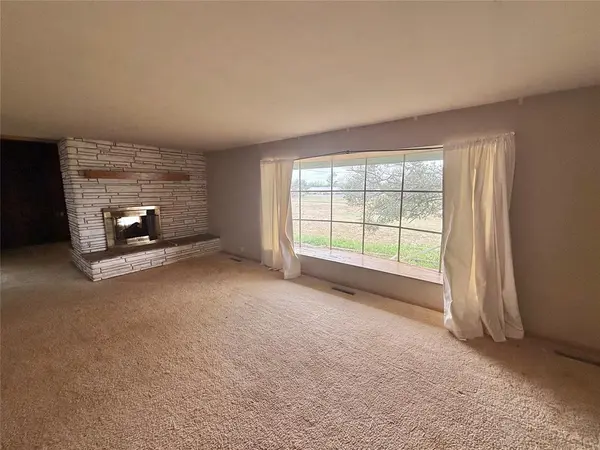 100 Helicopter DR, Frederick, OK 73542